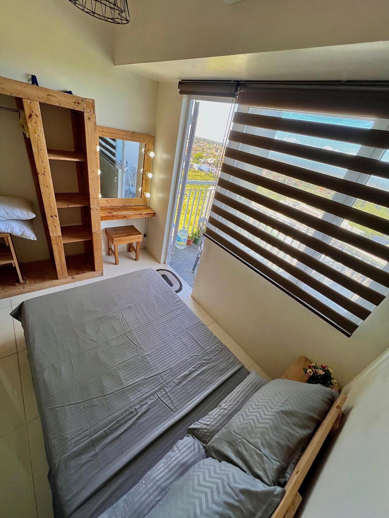 The Pallet House, Wind Residences Tagaytay Tagaytay City Exterior foto